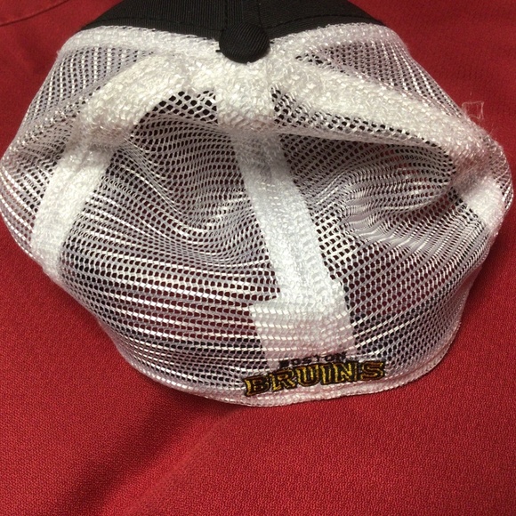 NHL BOSTON BRUINS new hat - Picture 2 of 2